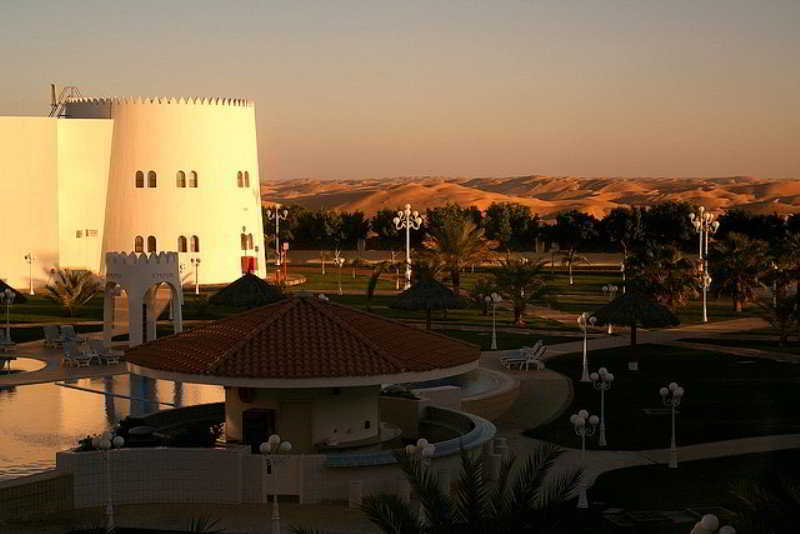 Liwa Hotel Mezairaa Exterior foto